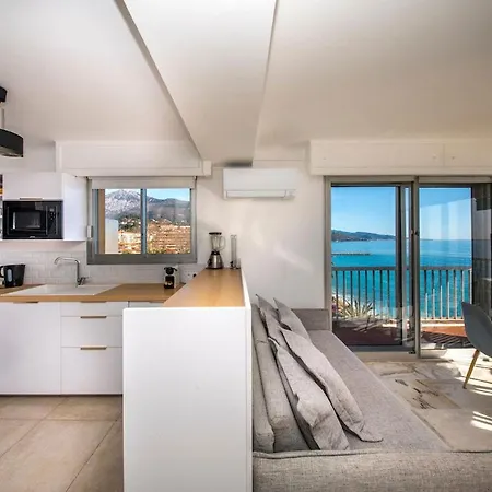 شقة Le Dauphin - Vue Exceptionnelle - Clim - Wifi مينتون