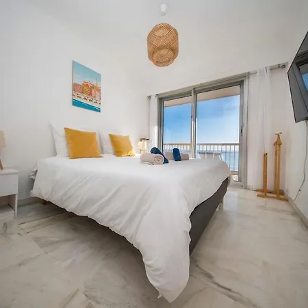 Le Dauphin Vue Exceptionnelle - Clim - Front Apartman